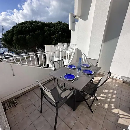 Daire Bel 2 Pieces + Avec Terrasse Vue Port - Fr-1-731-126 *